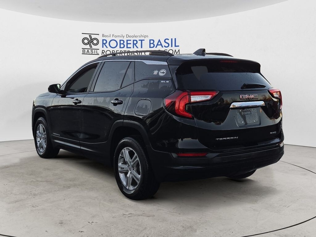 Used 2022 GMC Terrain SLE SUV