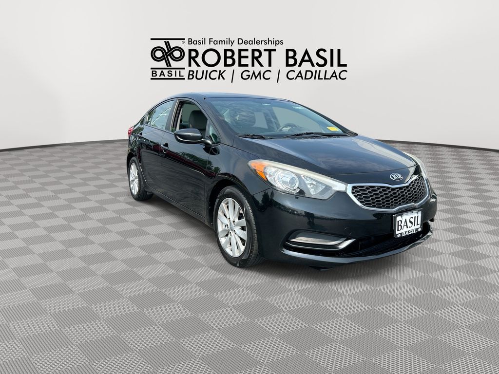 Used 2016 Kia Forte LX with VIN KNAFK4A61G5520376 for sale in Cheektowaga, NY