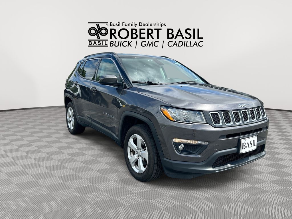 Used 2018 Jeep Compass Latitude with VIN 3C4NJDBB3JT150648 for sale in Cheektowaga, NY
