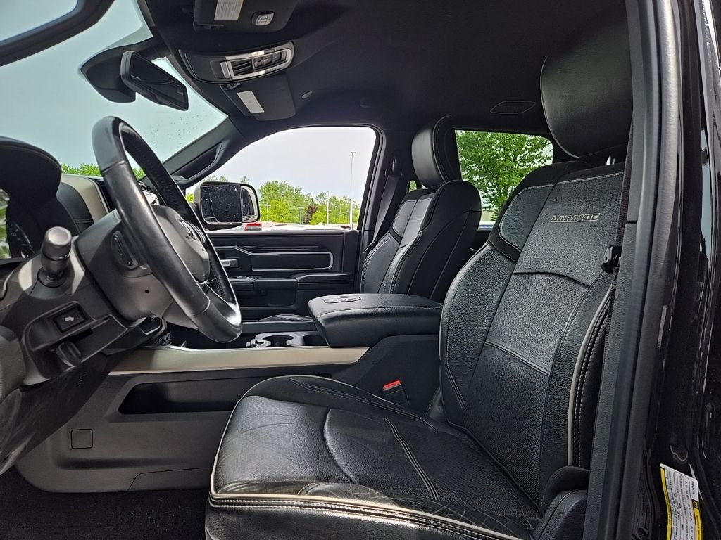 2019 RAM 2500 Laramie 4X4 Crew Cab SWB's photo
