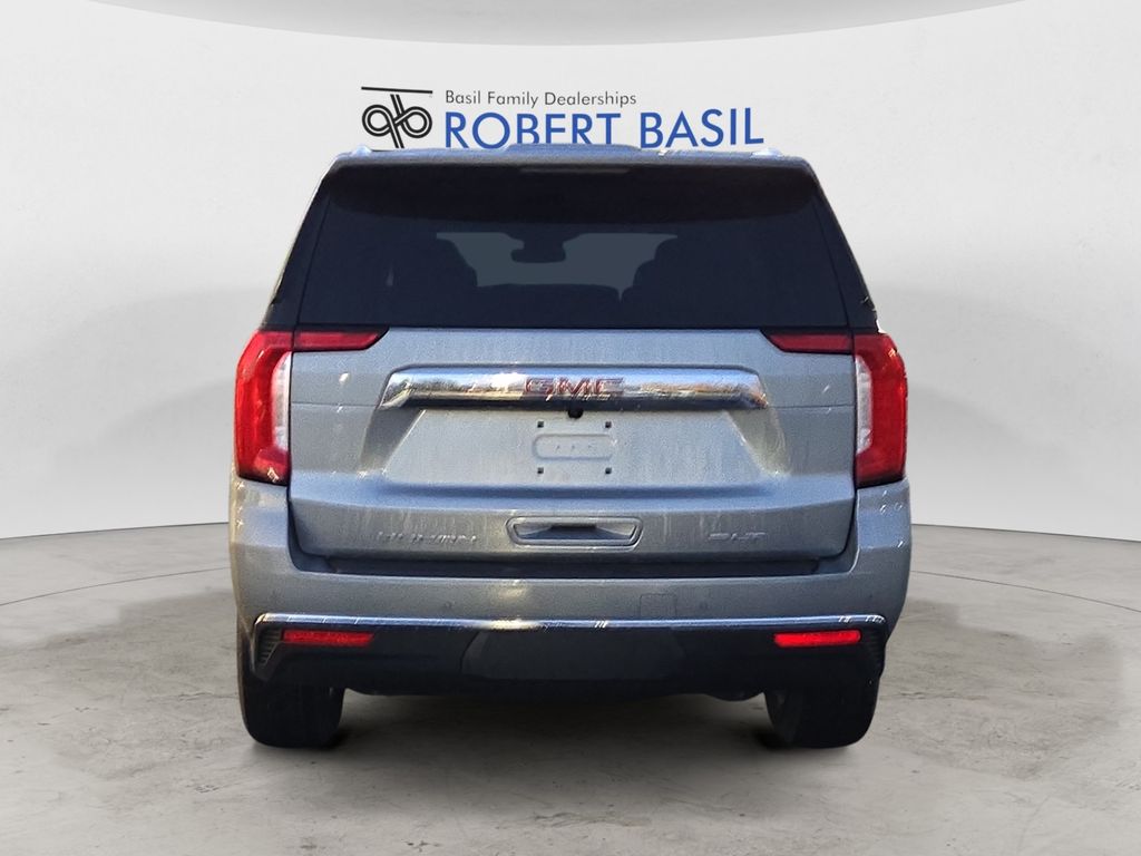2024 Gmc Yukon SLT photo 4