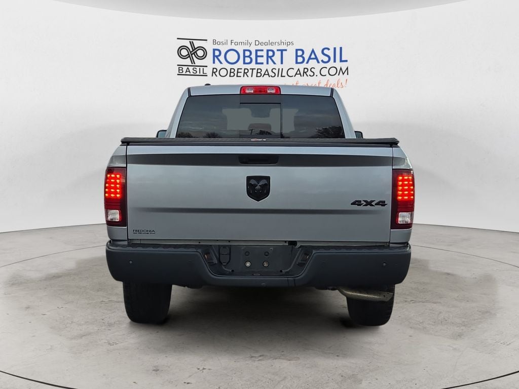 2019 Ram 1500 Classic Warlock photo 4