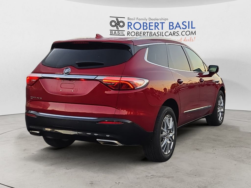 2023 Buick Enclave Essence photo 4