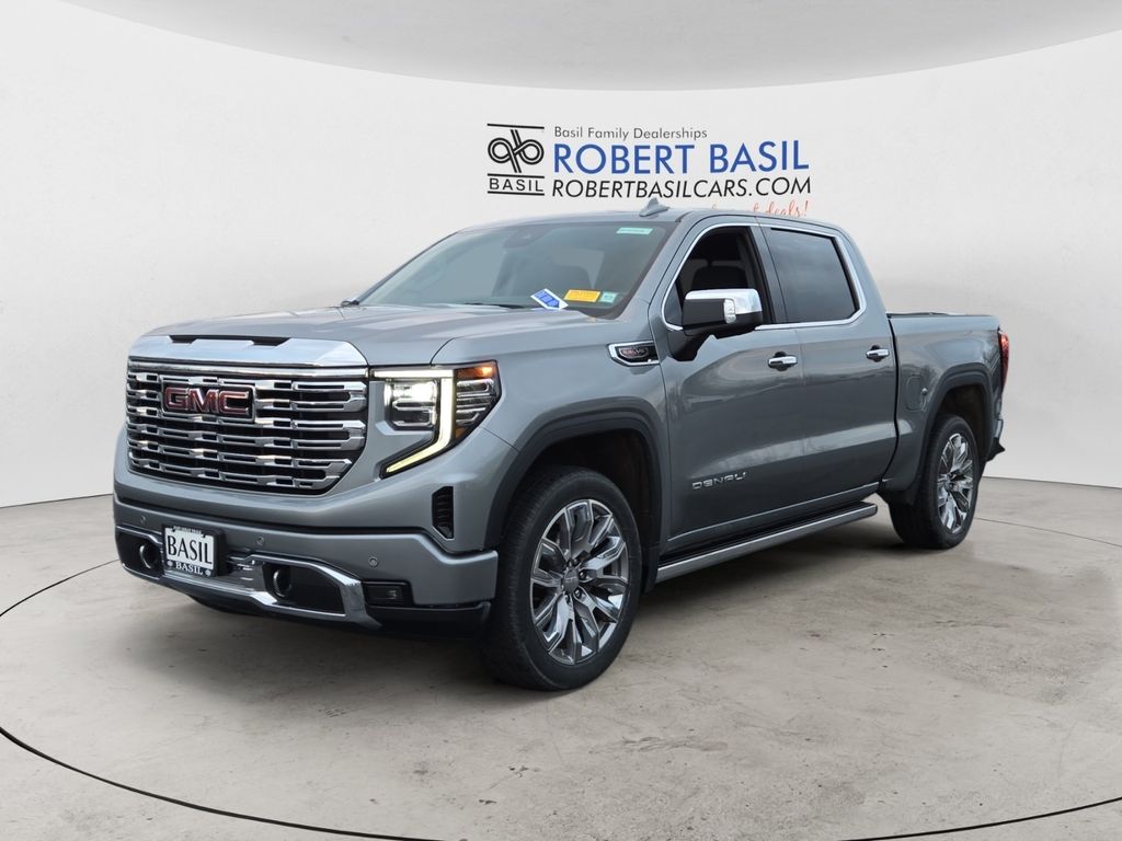 2025 GMC Sierra 4WD Crew Cab Short Box Denali's photo