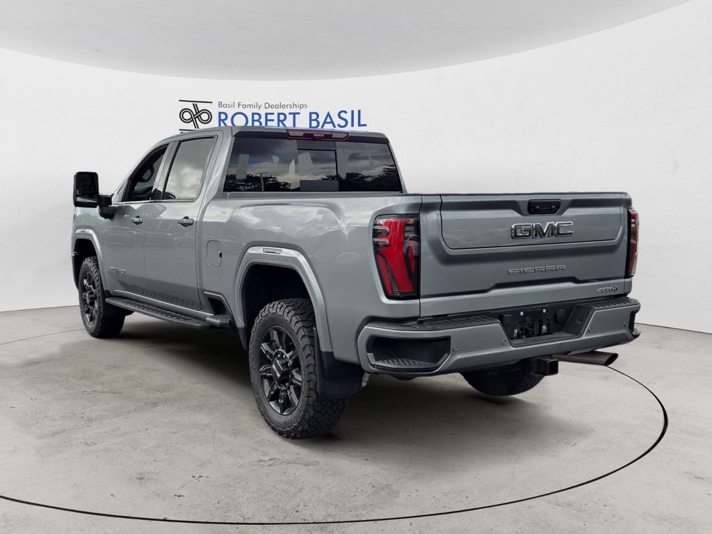 2025 Gmc Sierra HD AT4 photo 3