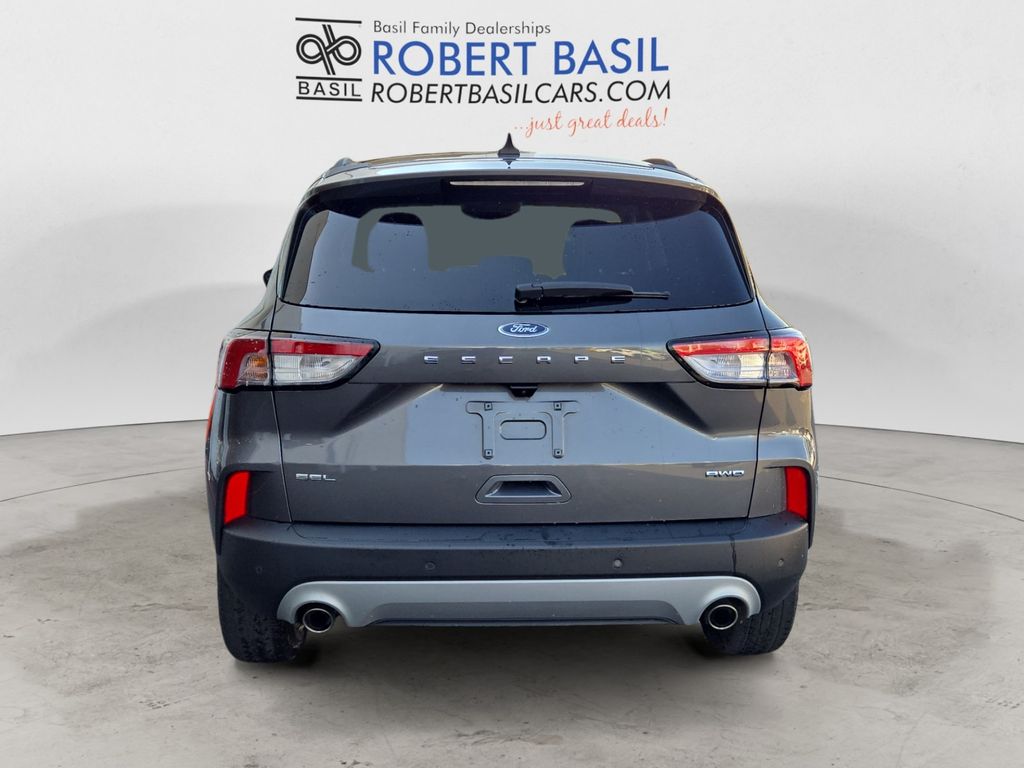 2022 Ford Escape SEL photo 4