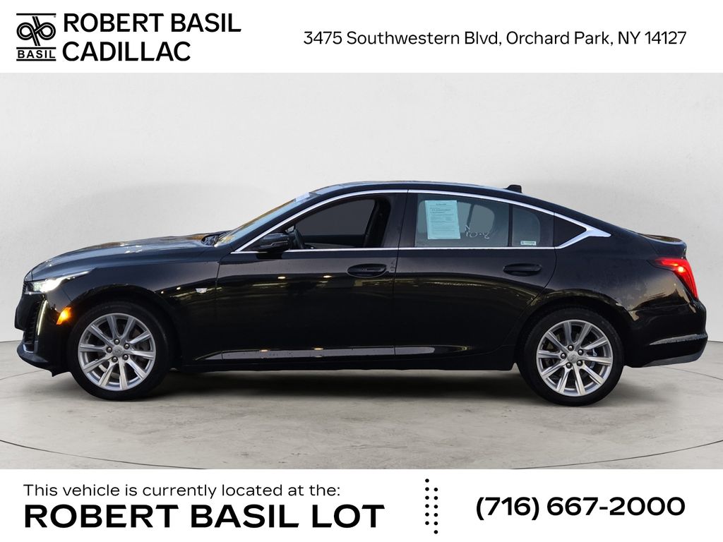 2024 Cadillac CT5 Luxury photo 2