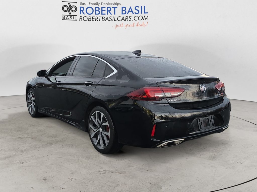 2018 Buick Regal GS photo 3