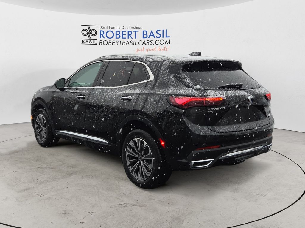 2025 Buick Envision Preferred photo 3