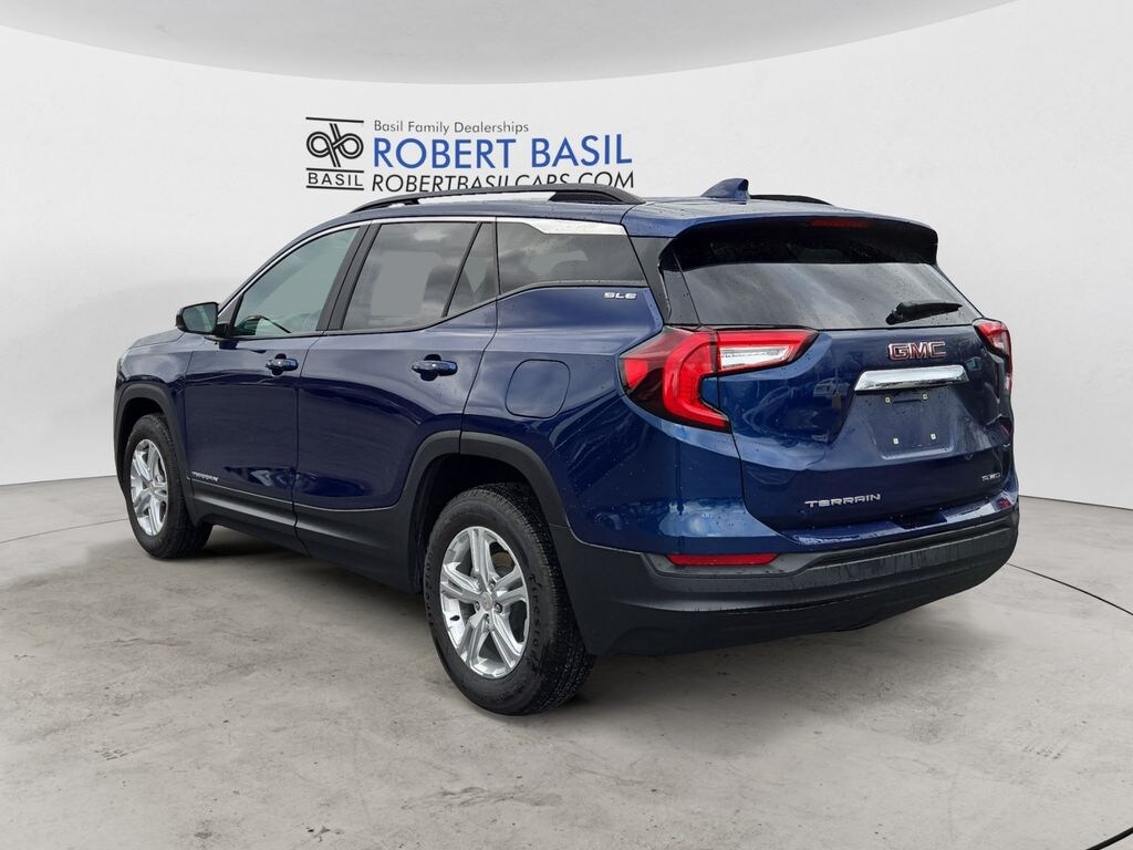 Used 2022 GMC Terrain SLE SUV