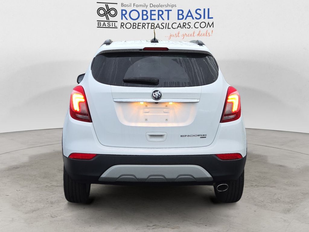 2022 Buick Encore Preferred photo 4