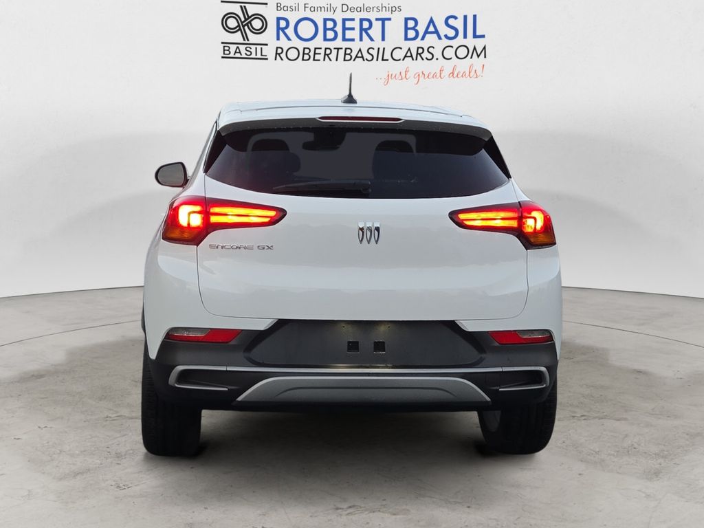 2024 Buick Encore GX Preferred photo 3