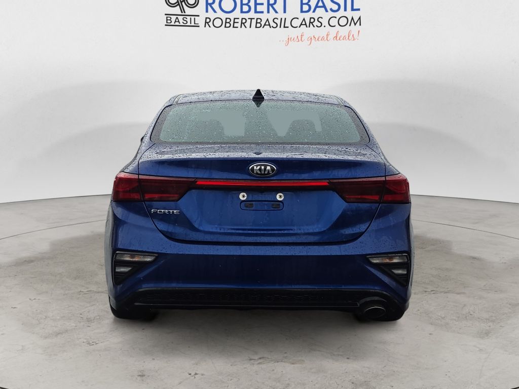 2021 Kia Forte LXS photo 4