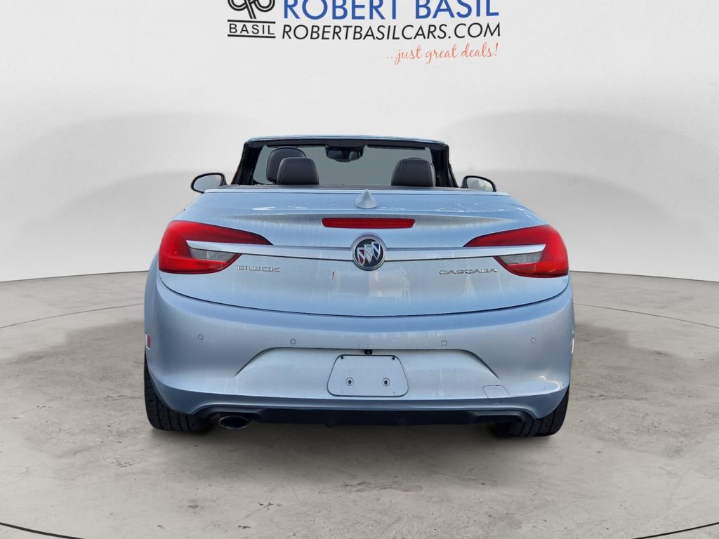 2018 Buick Cascada Premium photo 4