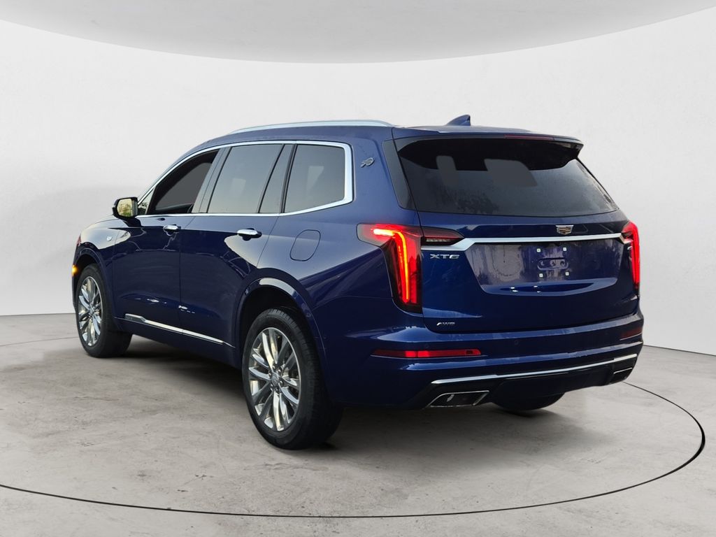 2023 Cadillac XT6 Premium Luxury photo 3