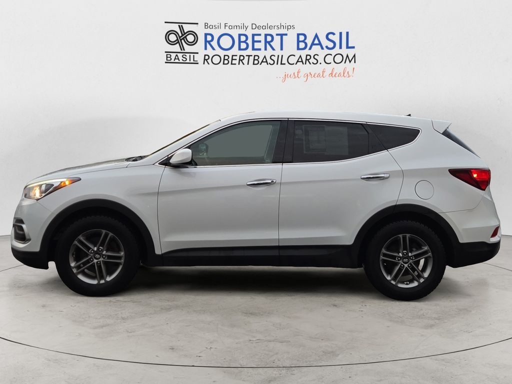 2018 Hyundai Santa Fe Sport Base photo 2