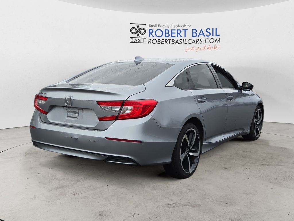 2021 Honda Accord LX photo 4