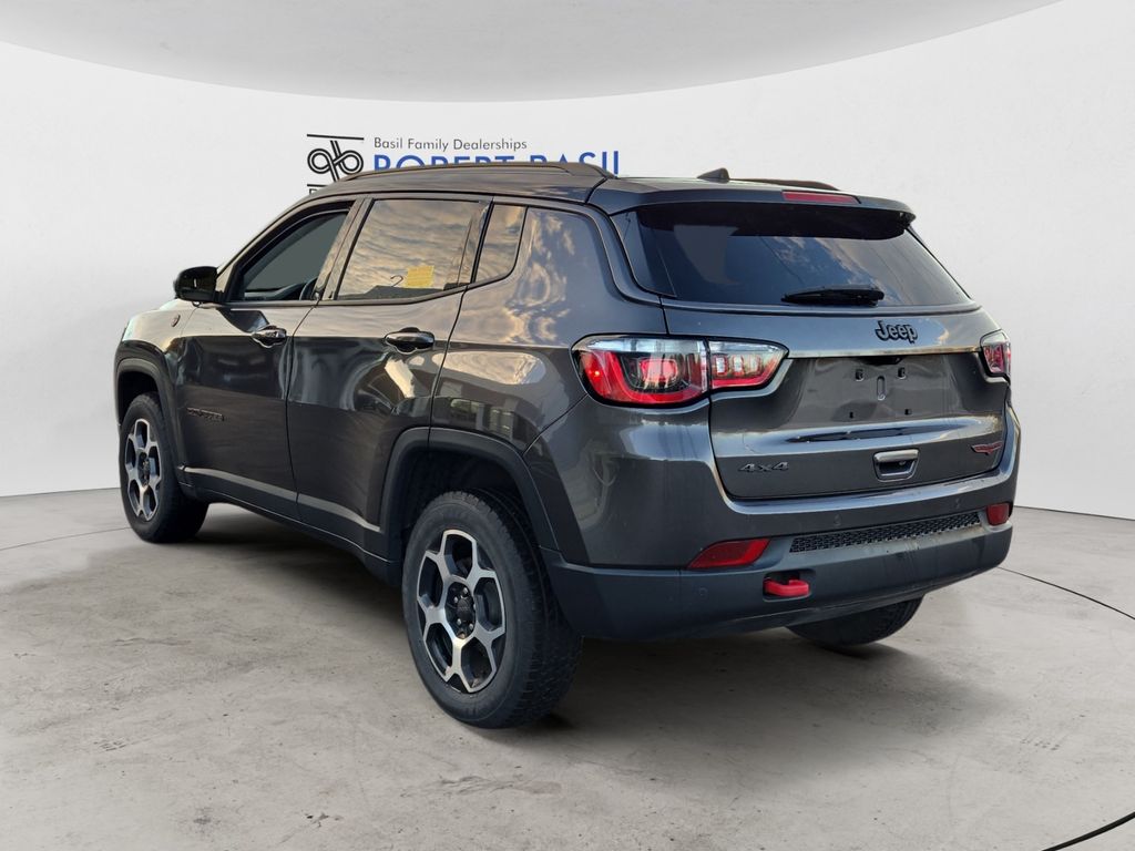 2022 Jeep Compass Trailhawk photo 3