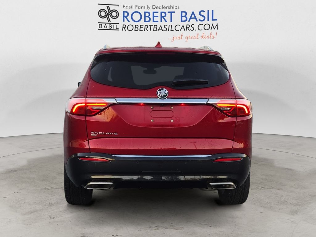 2023 Buick Enclave Essence photo 3