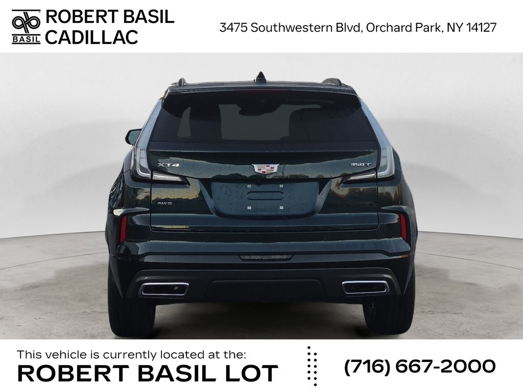 2024 Cadillac XT4 Sport photo 4
