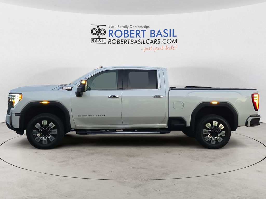 2024 Gmc Sierra 2500 HD Denali photo 2
