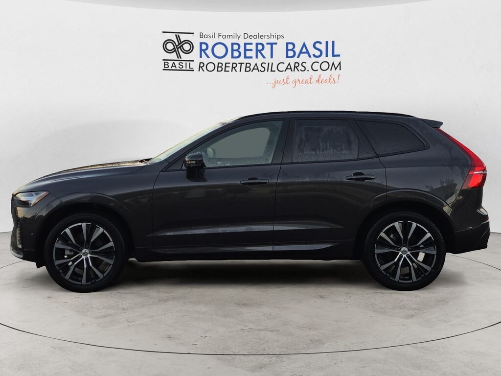 Used 2025 Volvo XC60 B5 Plus SUV