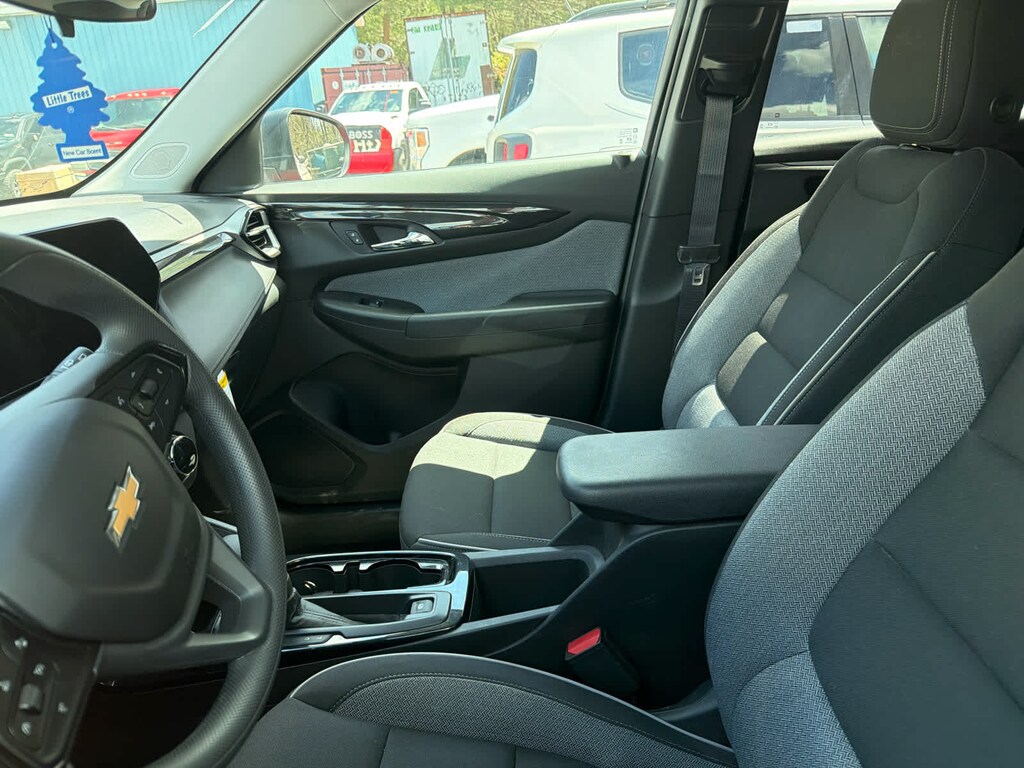 Used 2026 Chevrolet Trailblazer LS SUV