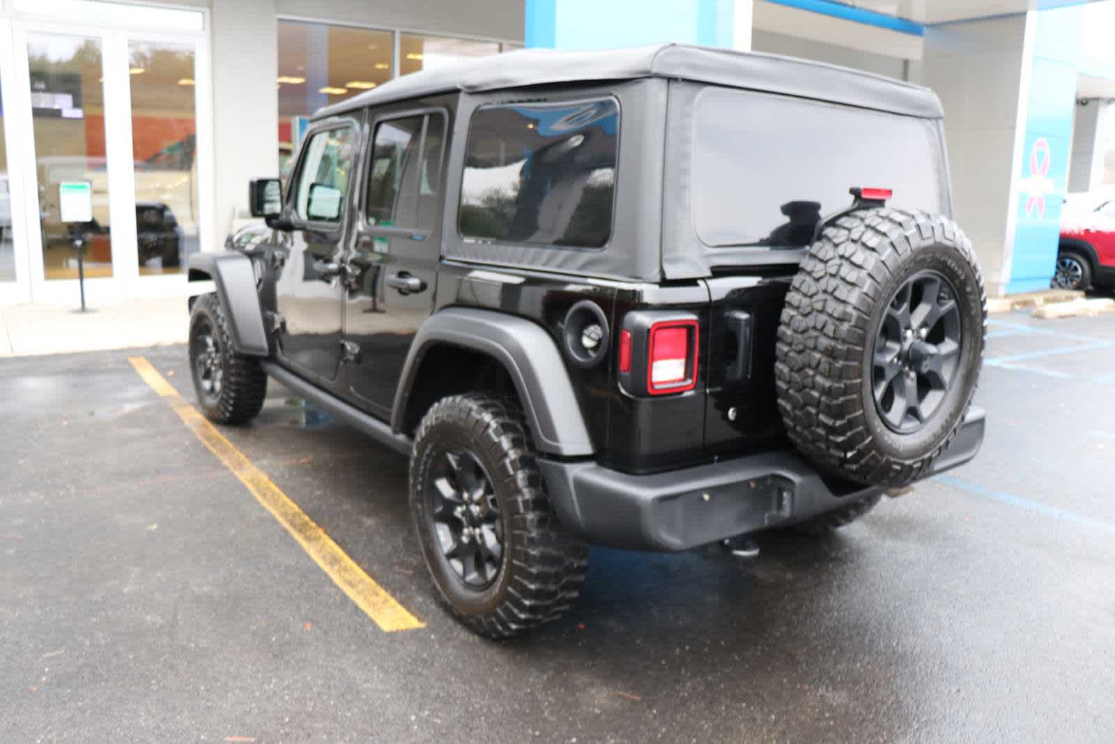 2022 Jeep Wrangler Unlimited Willys Sport photo 3