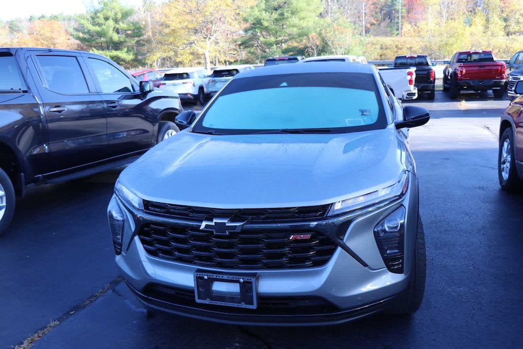 Used 2024 Chevrolet Trax 1RS SUV