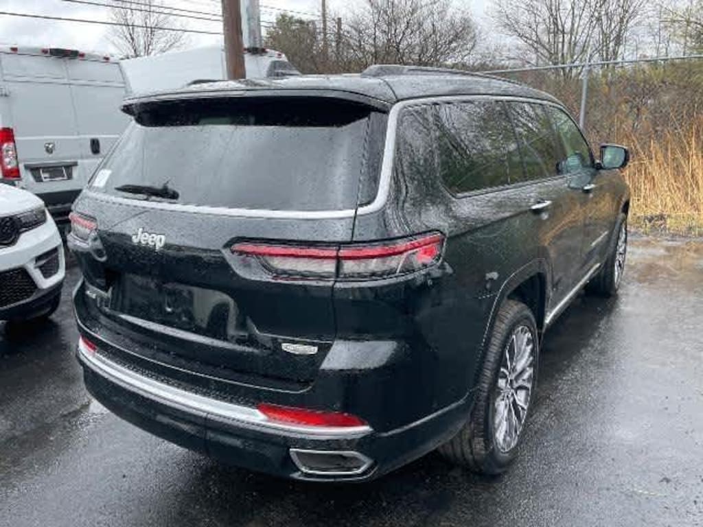 New 2025 Jeep Grand Cherokee Summit Reserve Sport Utility