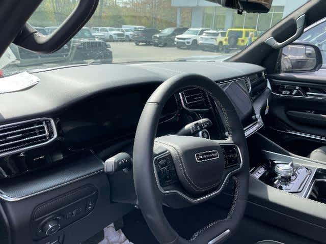 2024 Jeep Grand Wagoneer II Obsidian photo 3