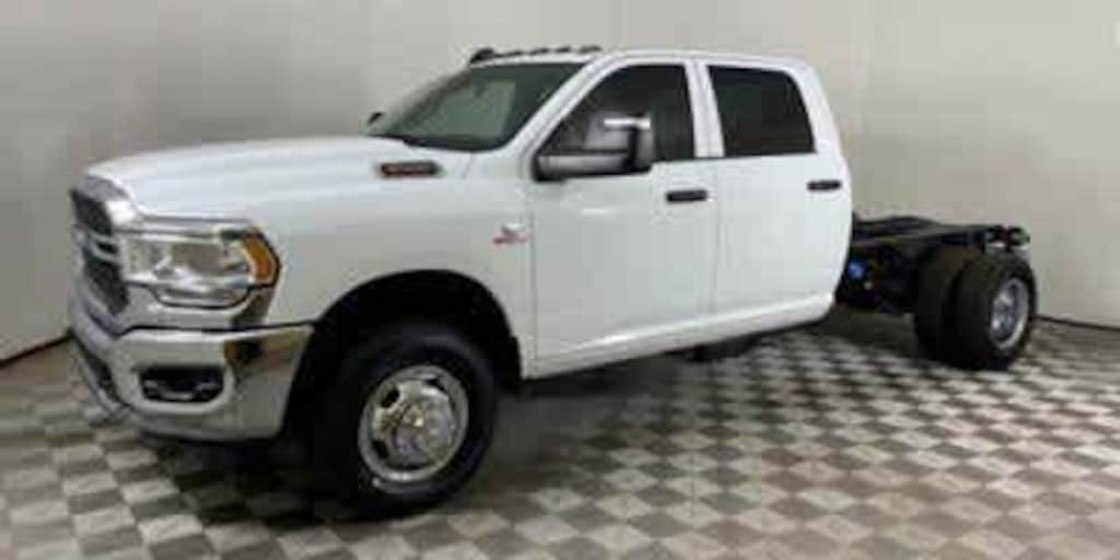 New 2024 Ram 3500 Chassis Cab Tradesman 4WD Crew Cab 60 CA 172.4 WB Tradesman 4WD Crew Cab 60 CA 172.4 WB