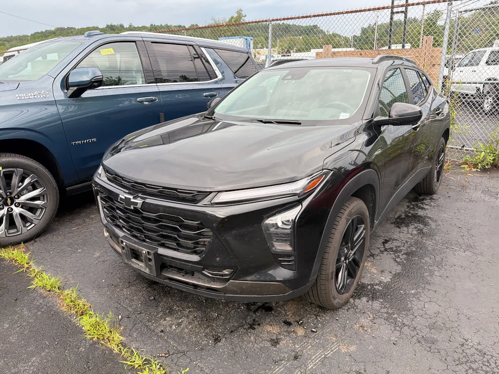 Used 2024 Chevrolet Trax ACTIV SUV