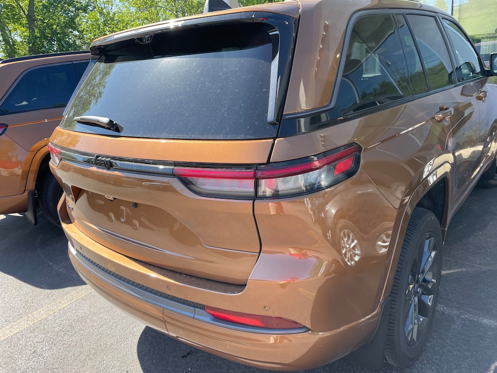 New 2026 Jeep Grand Cherokee Limited Reserve Sport Utility