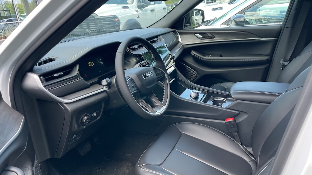 New 2026 Jeep Grand Cherokee Limited Sport Utility