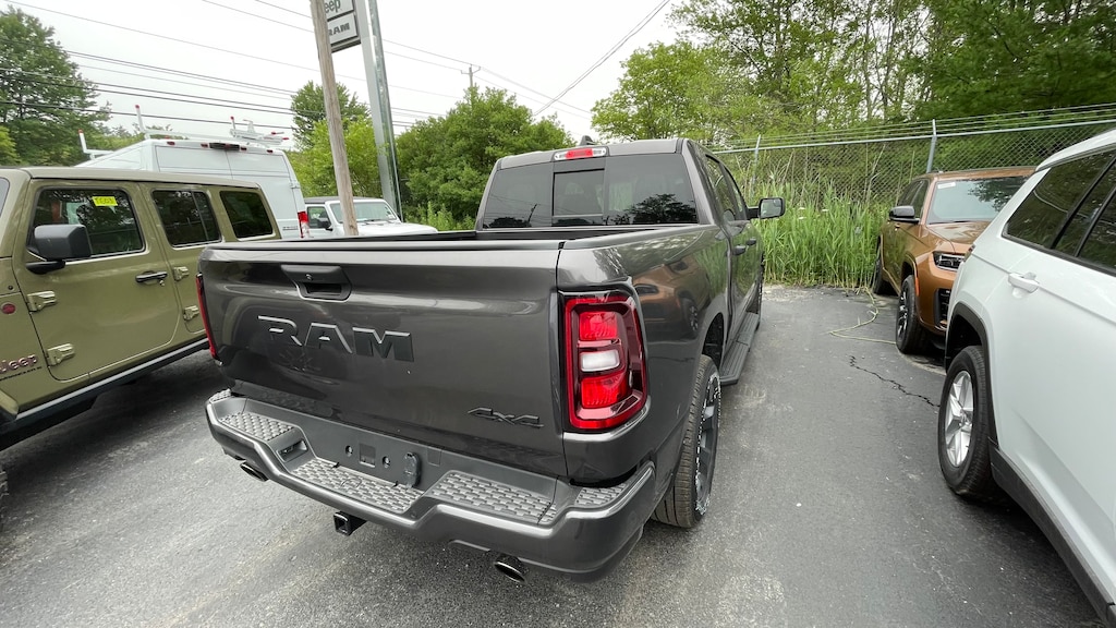 New 2026 Ram 1500 Express 4x4 Crew Cab 57 Box Pickup