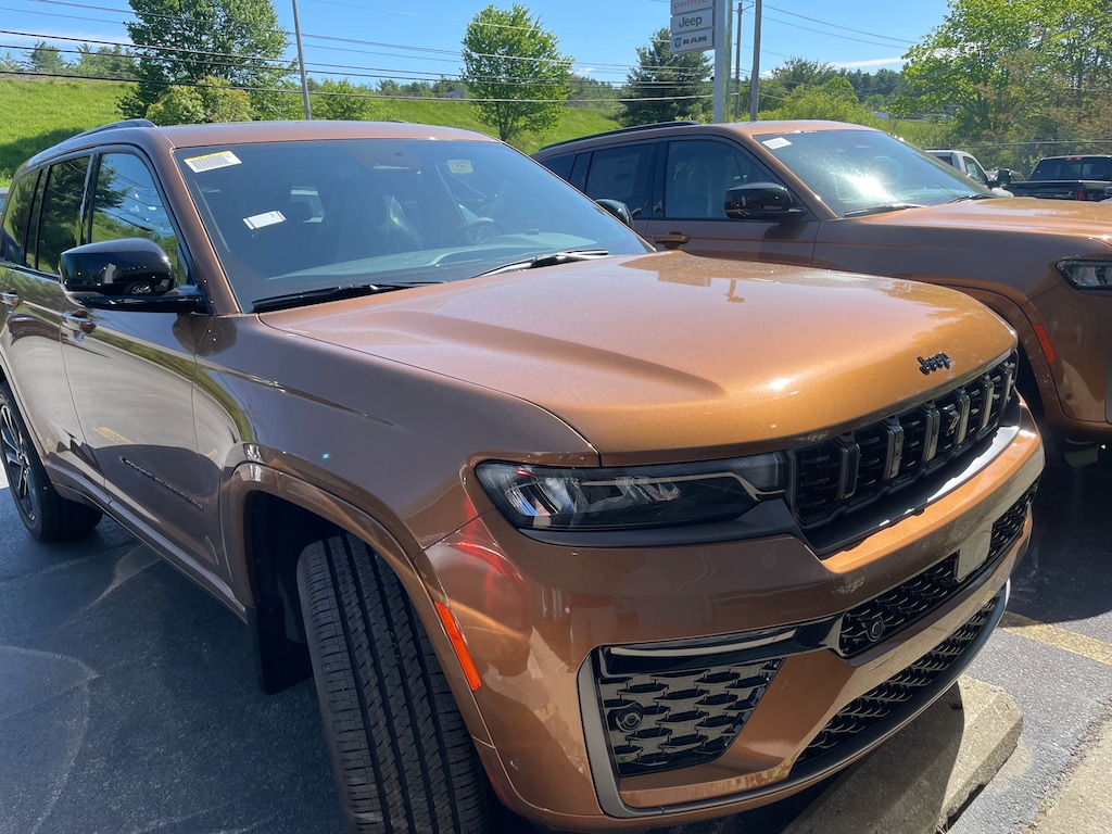 New 2026 Jeep Grand Cherokee Limited Reserve Sport Utility