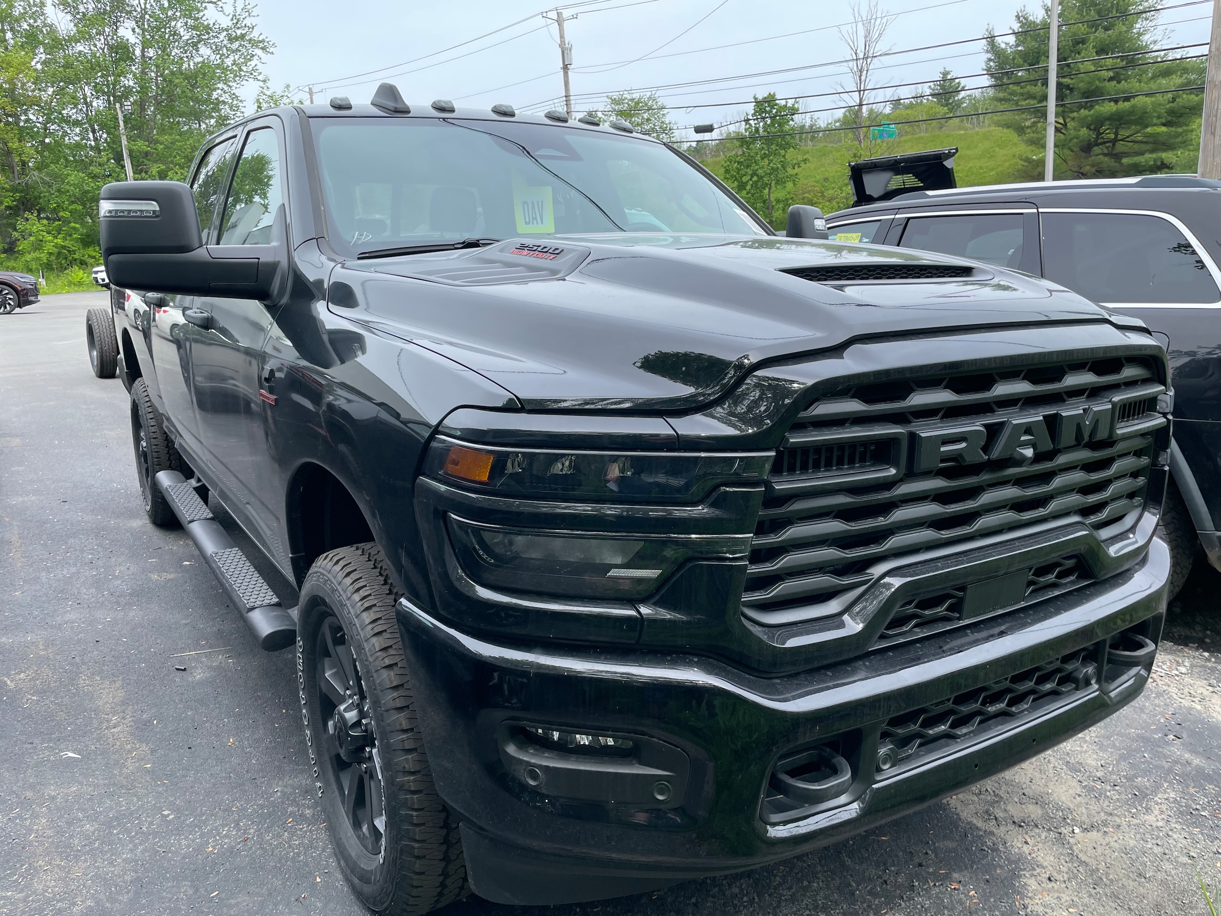 2026 RAM 2500 Tradesman/Black Express 4X4 Crew Cab SWB's photo