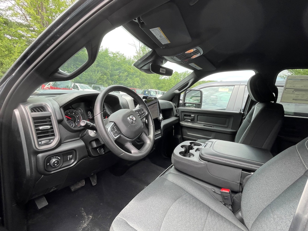 New 2026 Ram 2500 Black Express 4x4 Crew Cab 64 Box Pickup