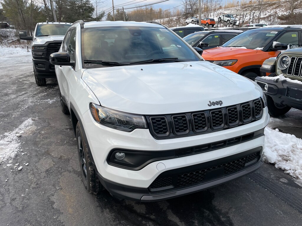 New 2026 Jeep Compass LATITUDE ALTITUDE 4X4 Sport Utility