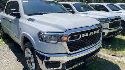 2026 Ram 1500 Big Horn 4x4 Crew Cab 57 Box Pickup