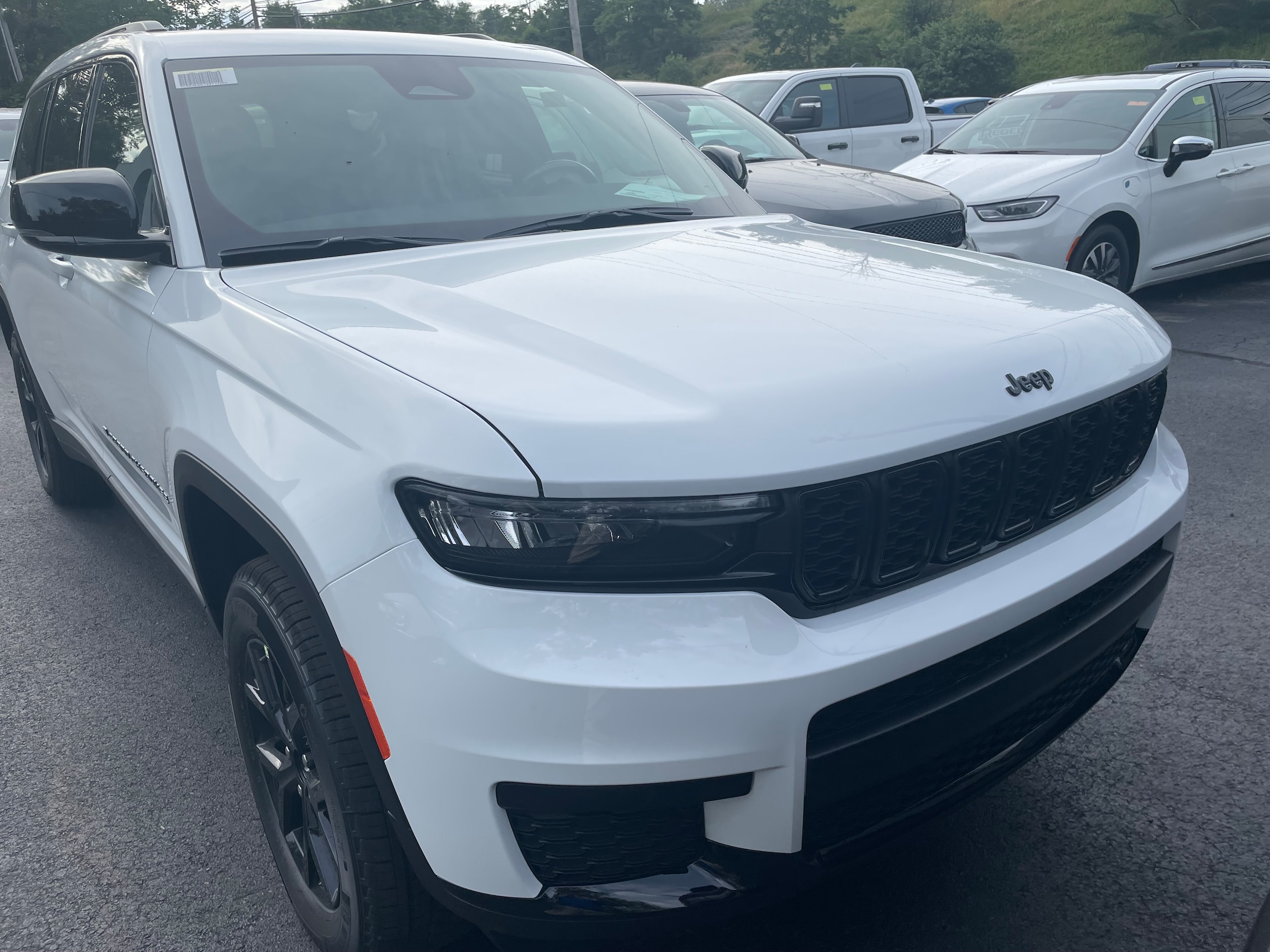 2025 Jeep Grand Cherokee Sport Utility 