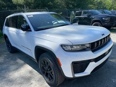 2026 Jeep Grand Cherokee Laredo Altitude Sport Utility