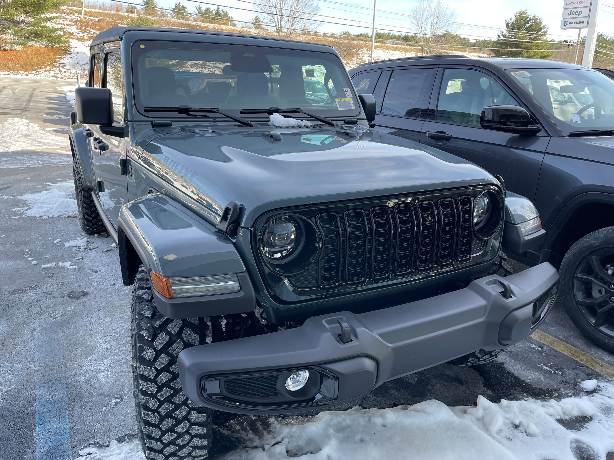 2026 Jeep Gladiator Willys's photo