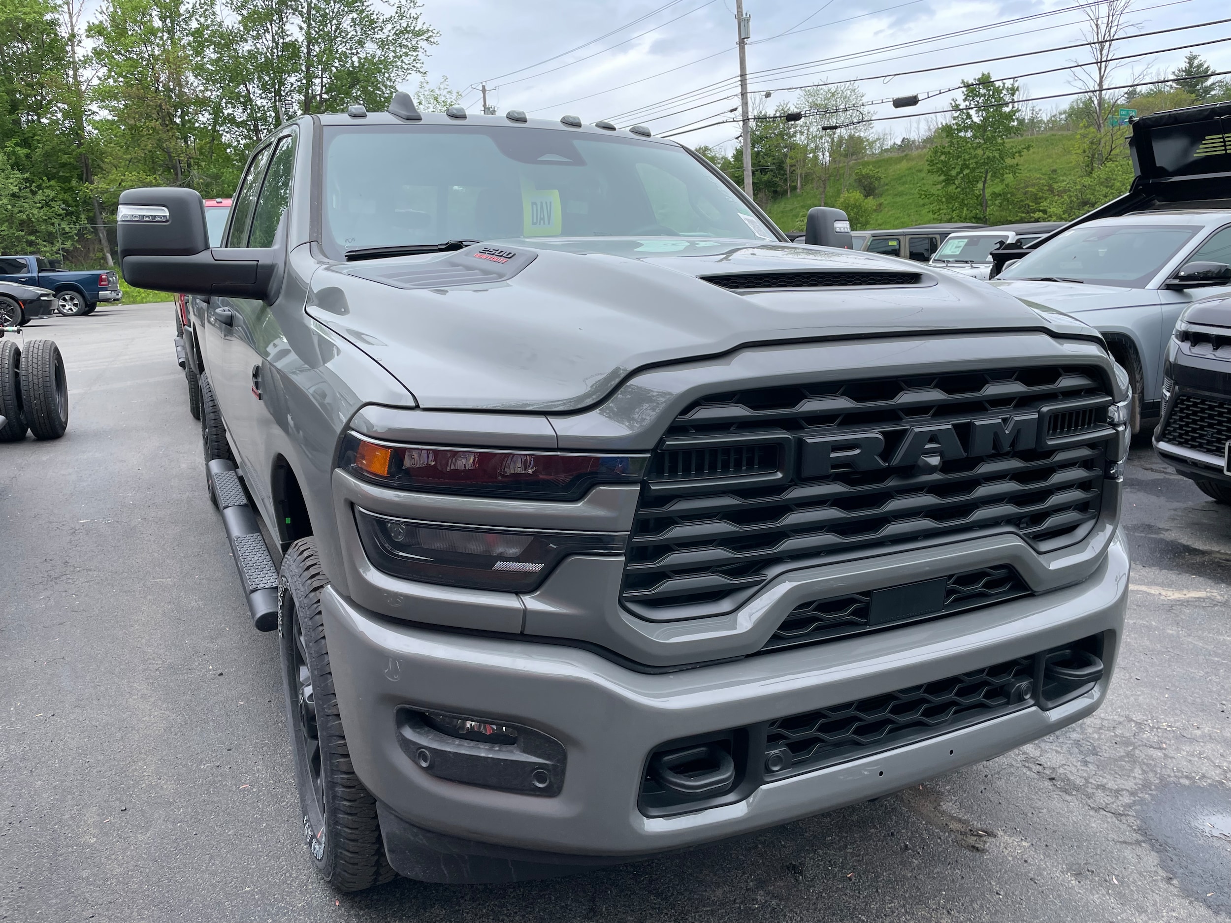 2026 RAM 2500 Tradesman/Black Express 4X4 Crew Cab SWB's photo