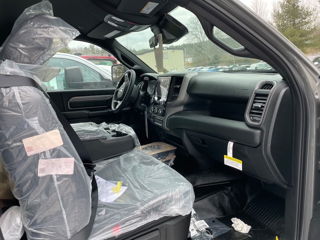 New 2026 Ram 3500 Chassis Cab Tradesman 4WD Reg Cab 60 CA 143.5 WB Pickup