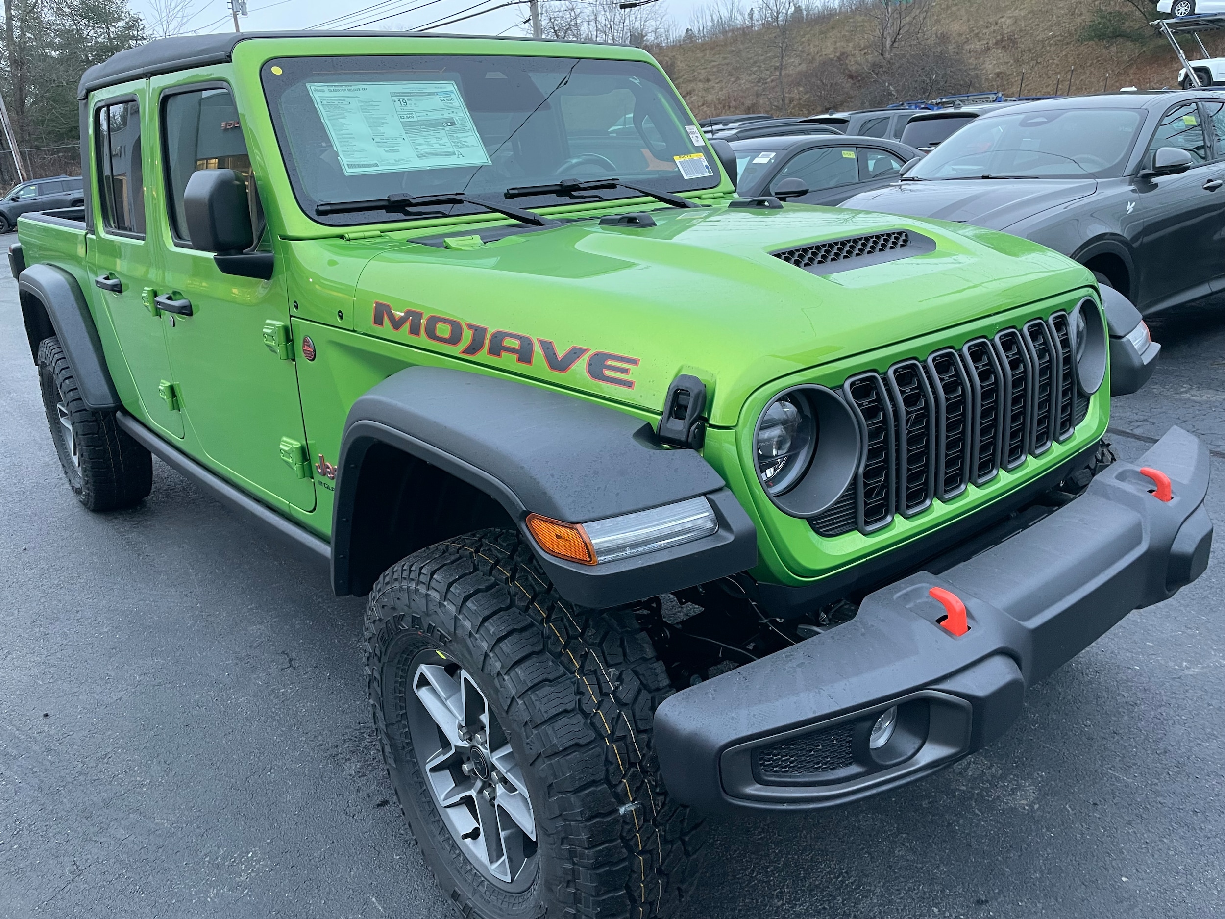 2026 Jeep Gladiator Mojave's photo
