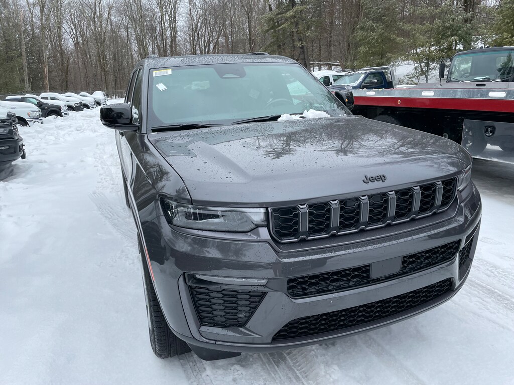 New 2026 Jeep Grand Cherokee Limited Sport Utility