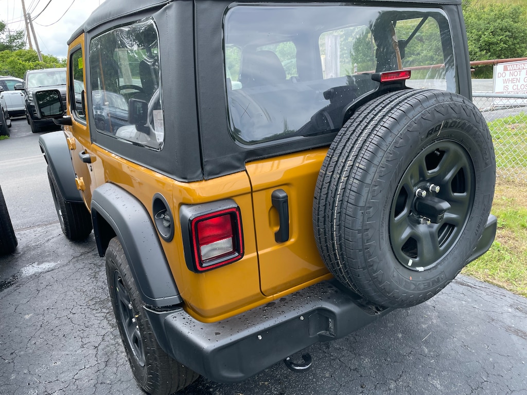 New 2026 Jeep Wrangler Sport Sport Utility