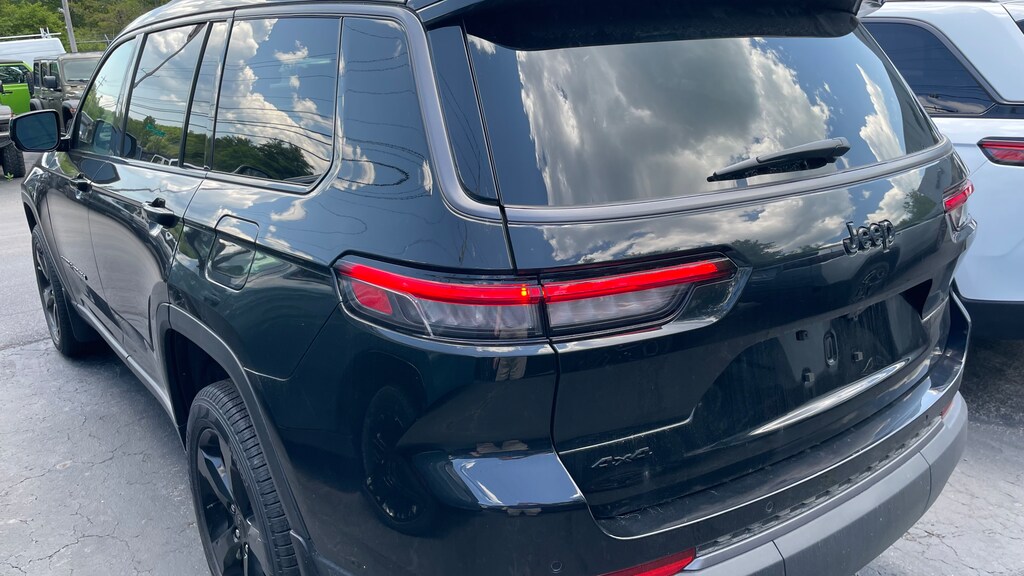 New 2026 Jeep Grand Cherokee L LIMITED 4X4 Sport Utility